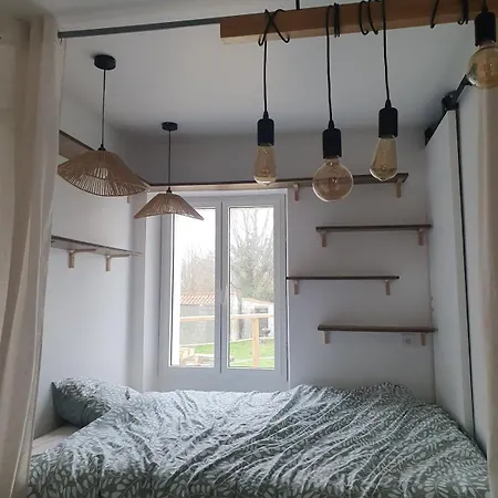 Charmante Maison Vendeenne Renovee, Entre Amis Ou En Famille Holiday home